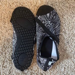 FitKicks black and white water shoes